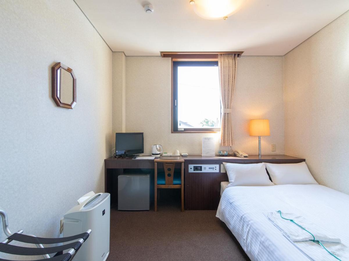 Tabist Business Hotel Fujiya Sasebo Exterior foto